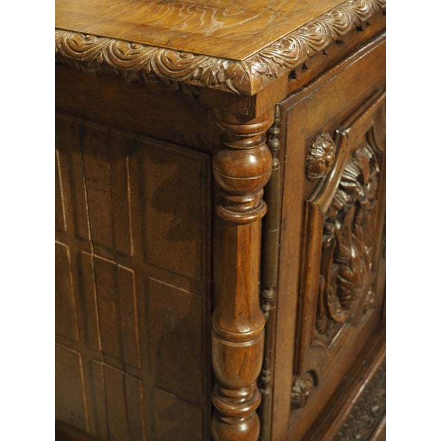 French Country 18th Century French Oak Hunt Buffet With Game Bird and Fish Panels For Sale - Image 3 of 18