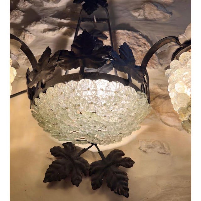 1930s Venetian Wrought Iron and Murano Glass Grape-Cluster Wall Sconces, Italy, 1940s, Set of 2 For Sale - Image 5 of 11