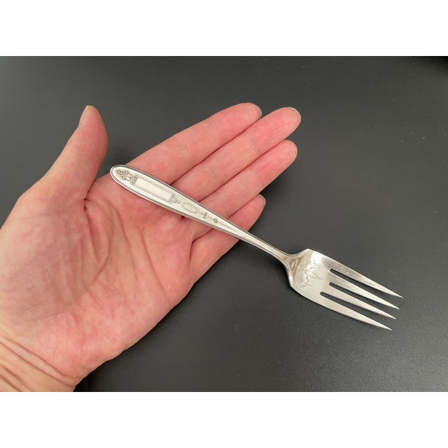 Metal Oneida Community Plate Grosvenor 1921 Silverplate Salad Forks - Set of 7 For Sale - Image 7 of 7