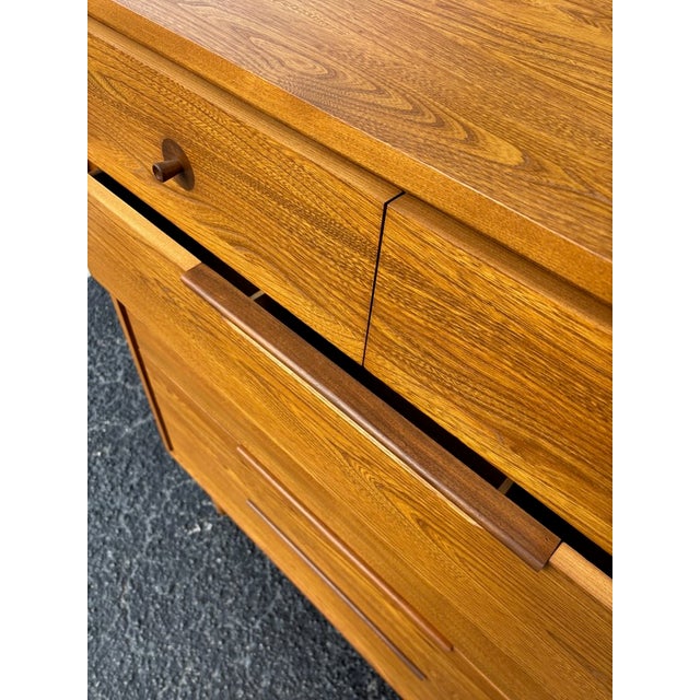 Dillingham Fully-Refinished Merton Gershun Dillingham Samara Tallboy For Sale - Image 4 of 8