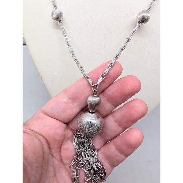 Silver Vintage 1960s Signed Monet Rhodium Plated Tassel Pendant Necklace For Sale - Image 8 of 8