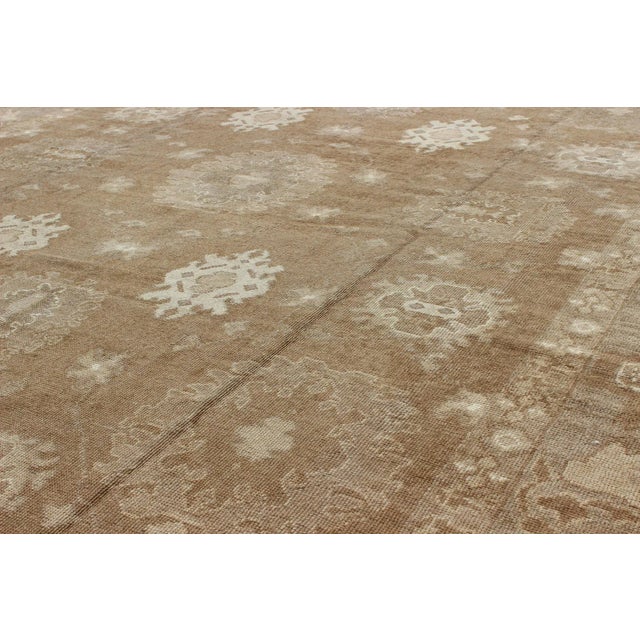 Late 20th Century Large Vintage Turkish Rug in Light Brown Field, Taupe, Ivory and Earth Tones For Sale - Image 5 of 7