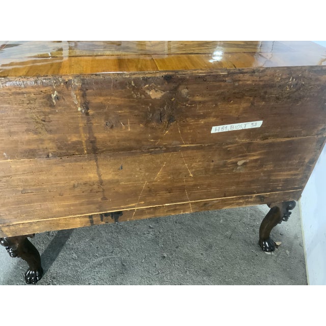 Mid 18th Century Baroque Chest of Drawers in Walnut, 1750s For Sale - Image 5 of 18