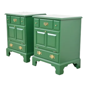 Henkel Harris American Colonial Green Lacquered Solid Cherry Wood Bedside Chests, Pair