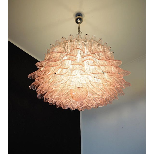 Large Murano Glass Chandelier with 100 Pink Felci Glasses, 1990s For Sale - Image 9 of 17