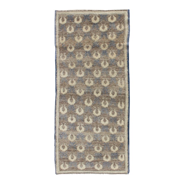 Light Brown, Gray-Blue, and Cream Turkish Tulu Vintage Rug With Latticework 2'9"x6'6" For Sale