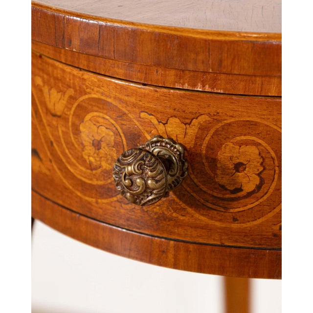 French Napoleon III Marquetry Side Table with Floral Inlay, France, Late 19th Century For Sale - Image 3 of 17