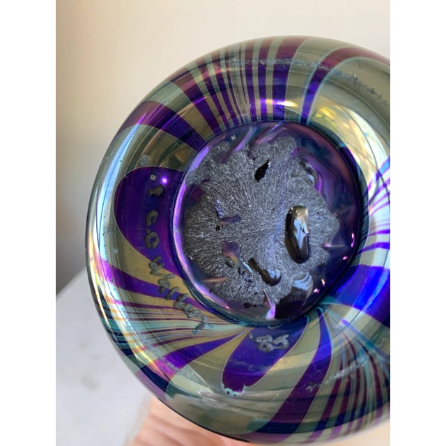 Vintage 1985 Pulled Feather Vase by Chuck Walters of Jamala Glass Studio For Sale - Image 12 of 13