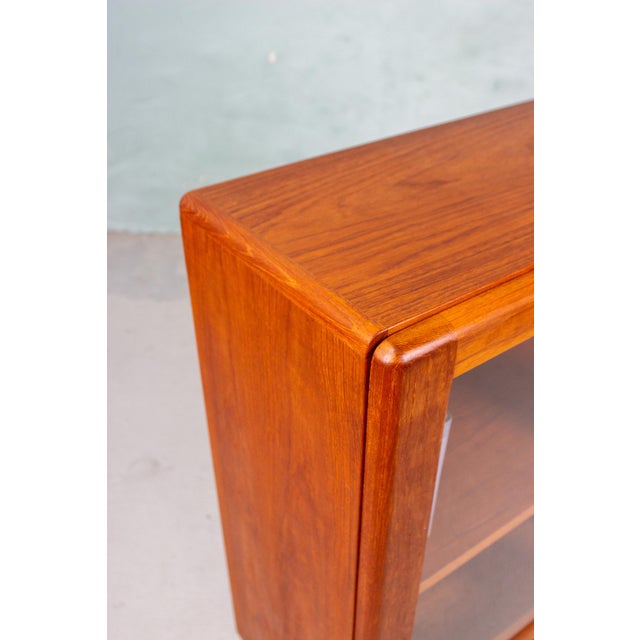 Vintage Danish Teak Vitrine, 1960s For Sale - Image 6 of 18