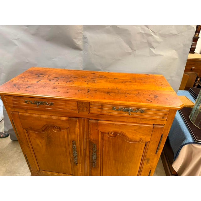 18th Century French Country Louis XV Cherry Haut Buffet Cabinet, Circa 1790 For Sale - Image 11 of 18