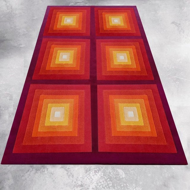 Quadrat Geometric Op Art Rug in the style of Verner Panton, England, 1970s For Sale - Image 11 of 11
