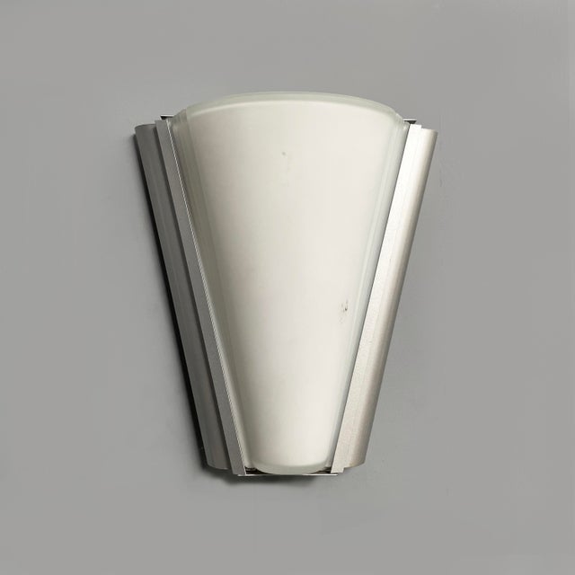 Italian Modern Opaline Glass and Metal Wall Lamps, 1980s, Set of 3 For Sale - Image 4 of 18