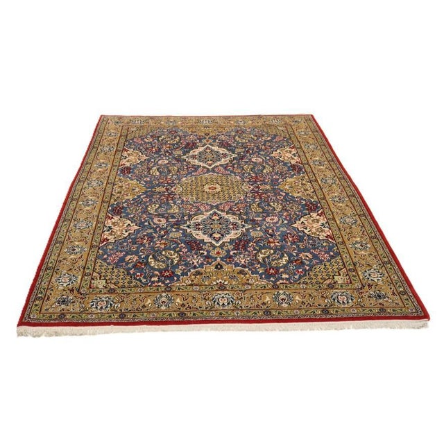 Middle Eastern Rug in Wool For Sale - Image 4 of 6