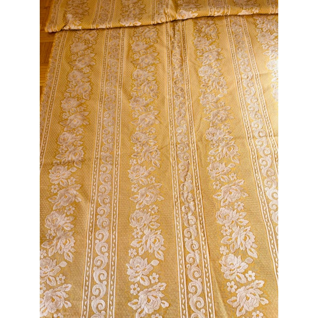 38 Ft Belgian Cut Velvet Drape Upholstery Textile Fabric- 11 Yards For Sale - Image 4 of 7