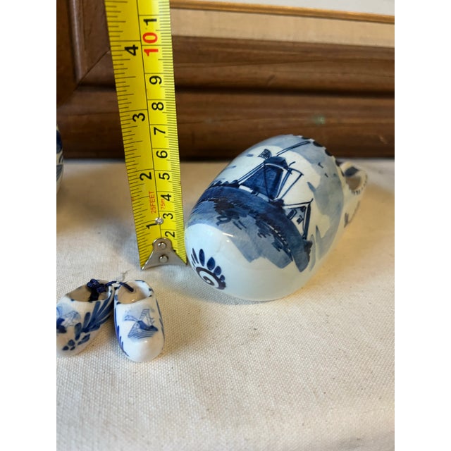 English 1970s Blue and White Holland Collection - 4 Piece Set For Sale - Image 3 of 8