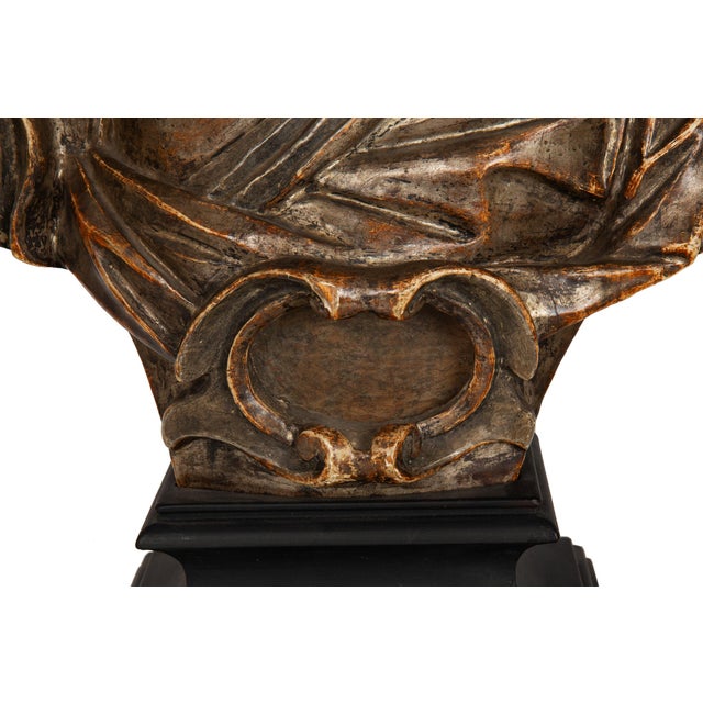 Pair of Carved Polychromed Wood Reliquary Busts of Saints, 17th/18th Century For Sale - Image 14 of 18