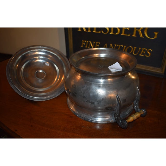 19th Century American Two-Part Pewter Tureen For Sale - Image 4 of 4