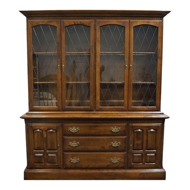 Ethan Allen Classic Manor Solid Maple 66" Buffet W. Lighted Display China Cabinet 15-6026 / 15-6028 For Sale