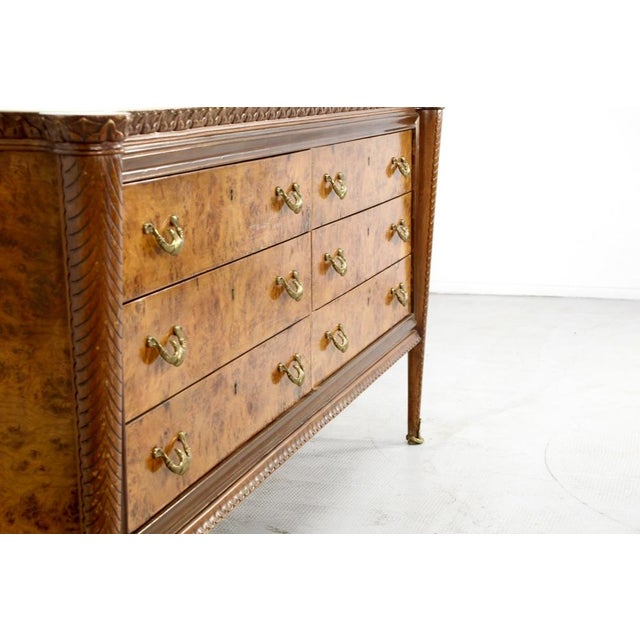 1930s Italian Art Deco Walnut Chest of Drawers, 1930s For Sale - Image 5 of 11