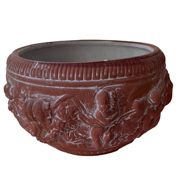 This sweet little cherub planter originates from the '90s and is ready to bring some charm to its next home. Made of terra...