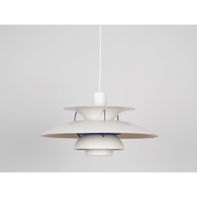 The ph 5 lamp is an icon of danish design that has gained immense popularity worldwide. Designed by the renowned designer...