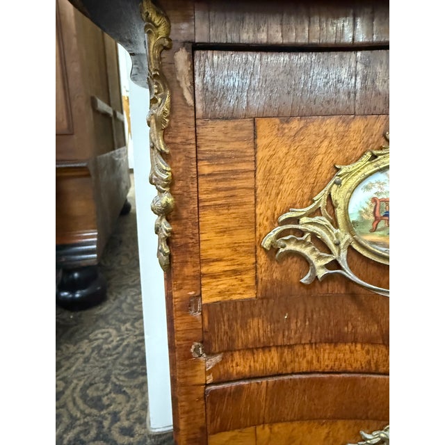 19th-Century French Louis XV Style Commode With Porcelain Plaques & Ormolu Mounts For Sale - Image 10 of 18