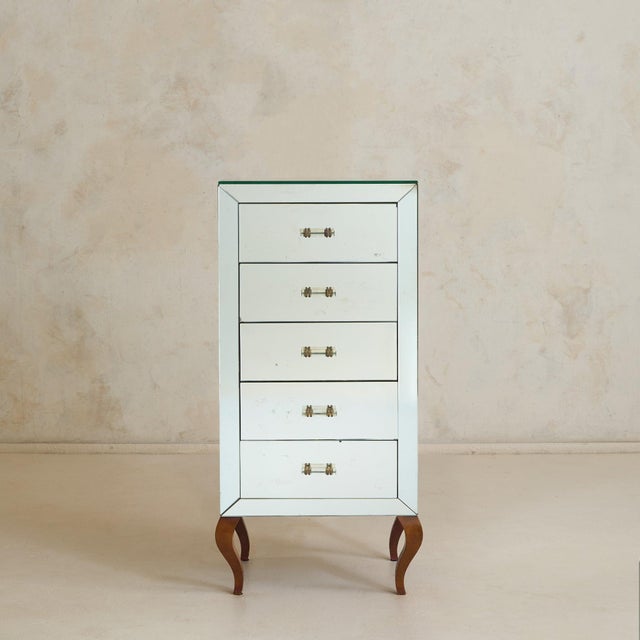 Hollywood Regency French Mirrored Chest of Drawers, 1940s For Sale - Image 3 of 11