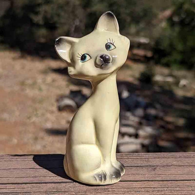 Mid-Century Modern Small Mid Century Siamese Cat Figurine For Sale - Image 3 of 12
