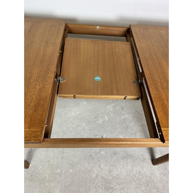 1960s Scandinavian Extendable Teak Table by Nathan Furniture, 1960s For Sale - Image 5 of 16