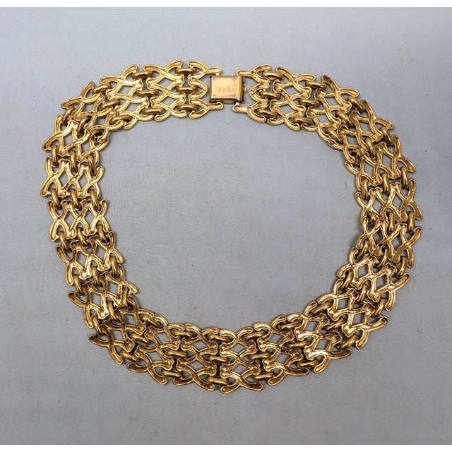 1980s Vintage 1989 Signed Napier Ad & Book Piece Goldtone Link Wide Collar Necklace For Sale - Image 5 of 9
