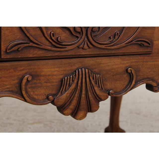 Councill Craftsmen Mahogany Chippendale Style Lowboy For Sale - Image 12 of 17