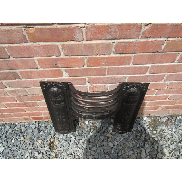 Reclaimed English Antique Georgian Hob Grate Fireplace, Cast Iron 1790s For Sale - Image 6 of 7