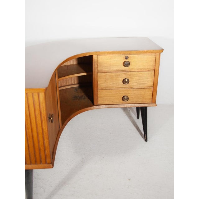 Boomerang-Shaped Desk or Shop Counter attributed to Alfred Hendrickx, 1950s For Sale - Image 12 of 18