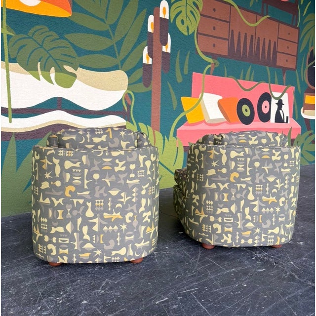 Henredon Reupholstered Postmod Henredon Folio 500 Club Chair Pair For Sale - Image 4 of 12