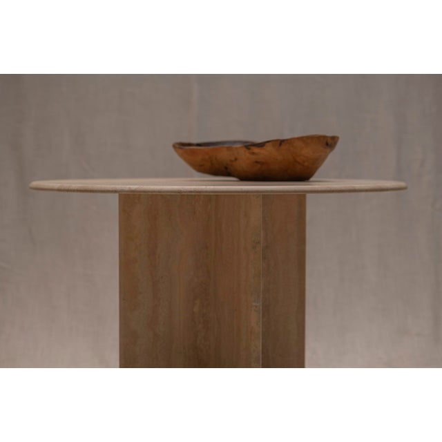 Round Travertine Side Table, Italy, 1970s For Sale - Image 3 of 15
