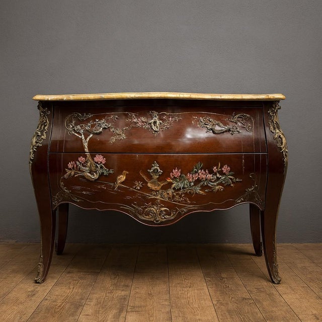 Curved Lacquered Commode, 1920s For Sale - Image 6 of 6