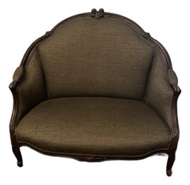 Example of Settees