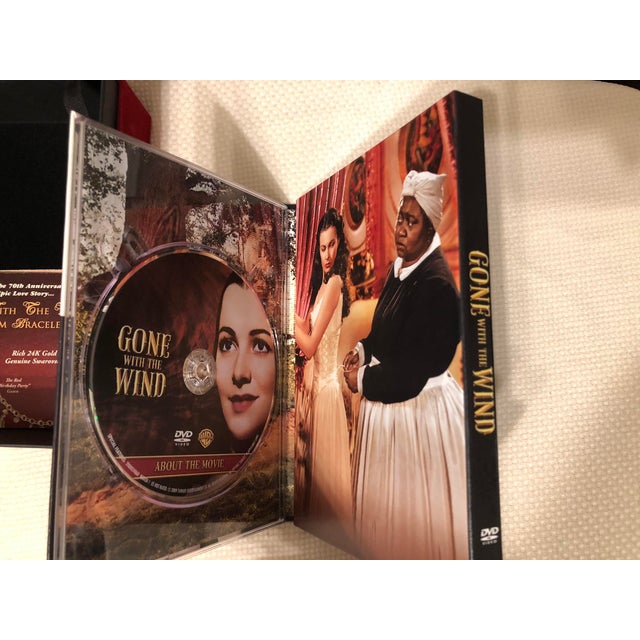 1939 "Gone With the Wind" Ultimate Collector’s Estate Bundle - 70th Anniversary Box Set, Deluxe VHS & 5 Display Figurines For Sale - Image 9 of 17