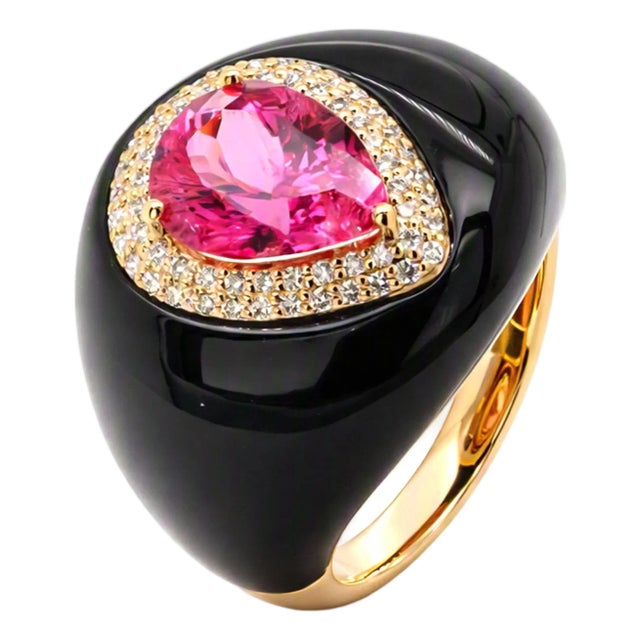 2.72ct Pear Tourmaline, Diamond and Onyx in 14ct Yellow Gold - Fei Liu, Size 7.5 For Sale