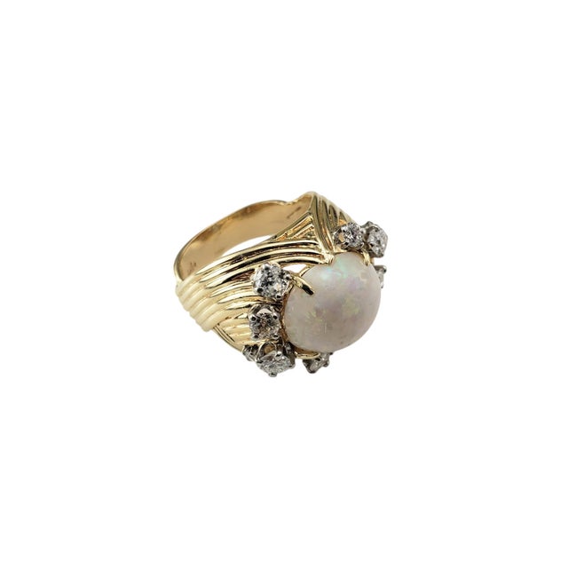 Late 20th Century Late 20th Century 14 Karat Yellow Gold Opal and Diamond Ring, Size 5.5 For Sale - Image 5 of 8