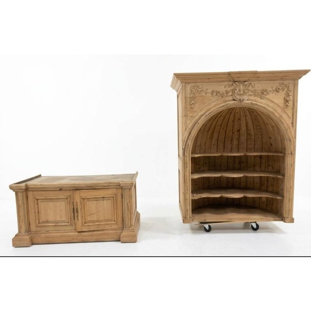 Late 19th Century Pine Barrel-Back Corner Cupboard For Sale - Image 4 of 8