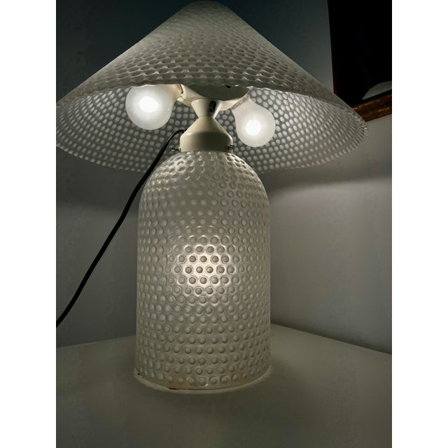 1970s Mid-Century White Textured Glass Table Lamp from Peill & Putzler, Germany, 1970s For Sale - Image 5 of 16