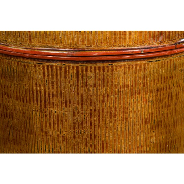 Wood Burmese Vintage Negora Lacquer Circular Storage Bin with Vertical Stripes For Sale - Image 7 of 12