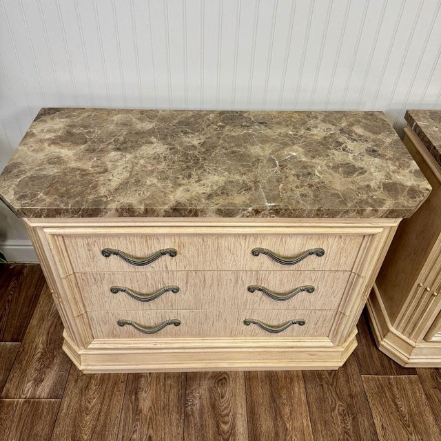 Wood Vintage Bernhardt Neoclassical Revival Marble Top 3-Drawer Nightstands, Pair For Sale - Image 7 of 14