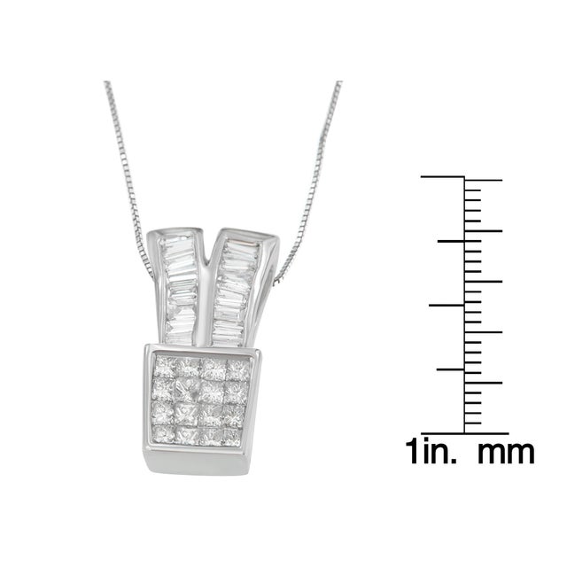 14K White Gold 1 1/3 cttw Princess and Baguette Cut Diamond Sparkling Shapes Pendant Necklace (H-I, SI1-SI2) For Sale - Image 4 of 4