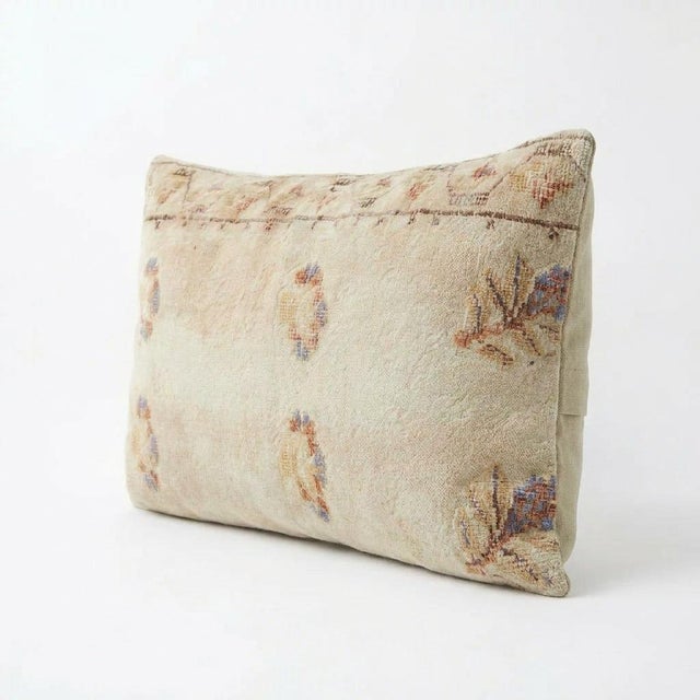 Mid-Century Modern Turkish Kilim Lumbar Pillow Cover 16'' X 24'' For Sale - Image 3 of 4