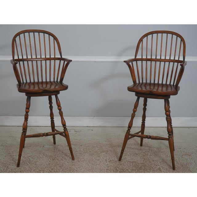 Age: Approx. 20 Years Old Details: Solid Oak or Chestnut High Quality Construction English Style Rustic Finish Traditional...