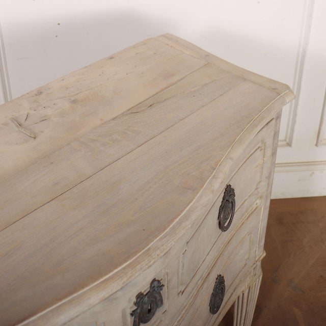Italian Serpentine Front Commode For Sale - Image 10 of 11