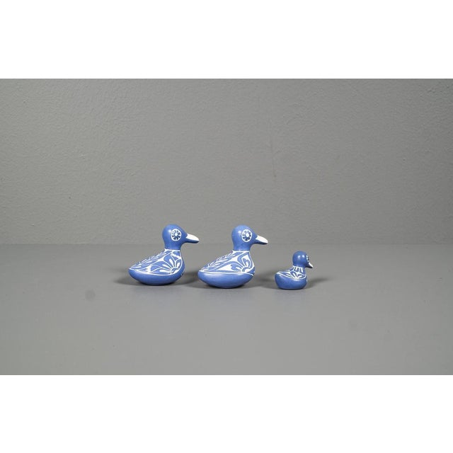 3 porcelain ducks from the 70s. The 3 ducks of different sizes. Made in Chile by Pablo Zabal Ceramic. 3 ducks large to...