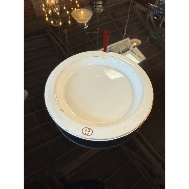 Vintage Gucci White Ceramic Ashtray With Interlocking Gg Logo For Sale In Los Angeles - Image 6 of 7